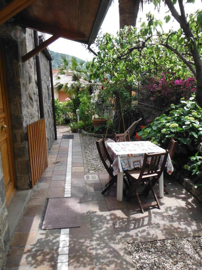 Le Orchidee Gia Lancillotto Apartment เลวานโต ภายนอก รูปภาพ